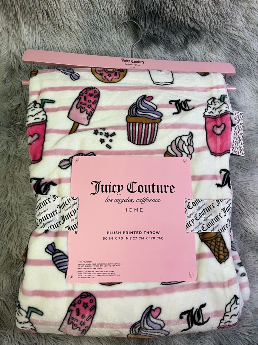 Juicy Couture Cozy plush printed throw blanket
